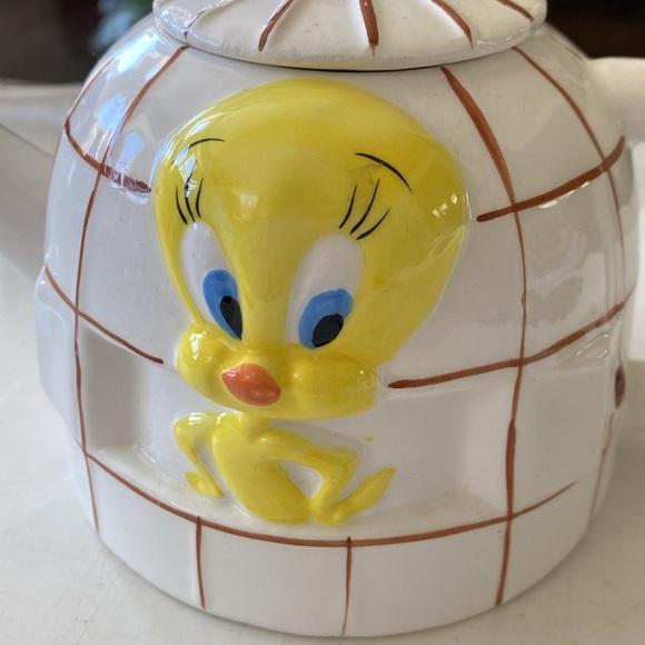 Warner Bros. 90’s Tweety Bird Ceramic Teapot Collectible - Vintage - Picture 10 of 11